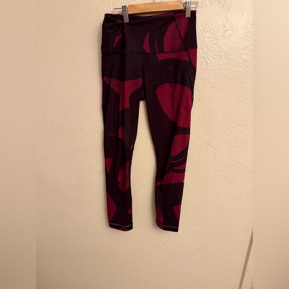 lululemon athletica Leggings - Picture 2 of 9